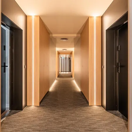 West Park Apartmán *